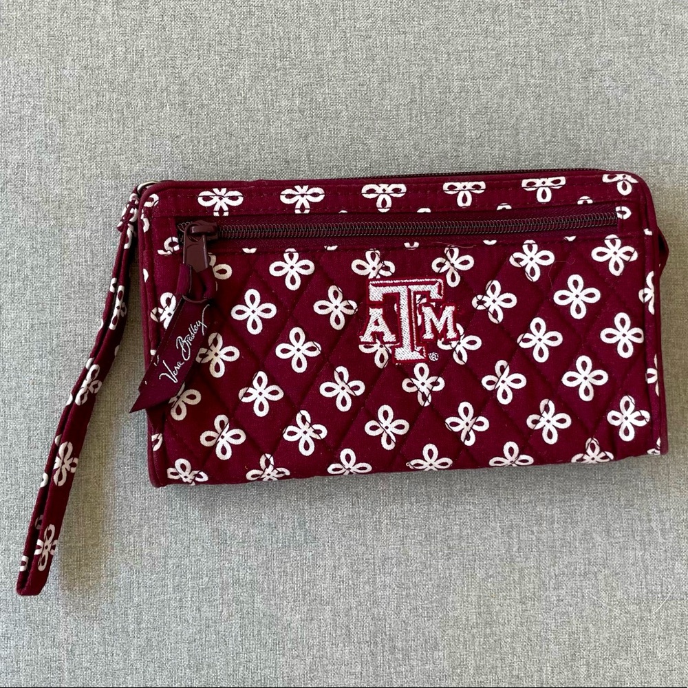 Vera Bradley Texas A&M collegiate RFID front zip wristlet